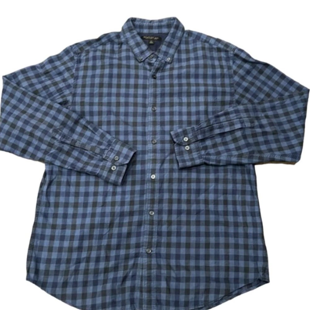 Banana Republic Button Down